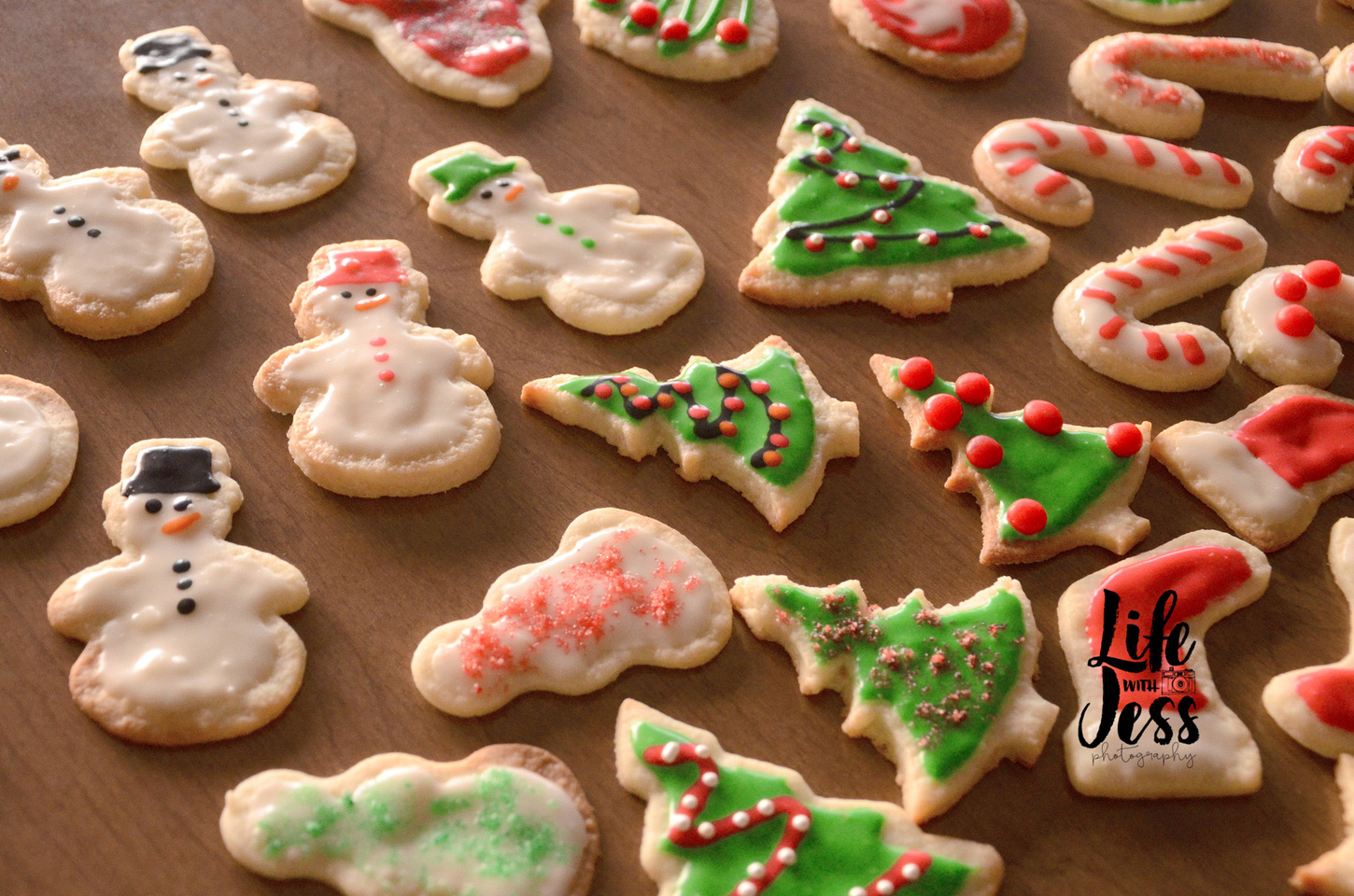 Tips for Making Fancy Christmas Cookies with as Much Cheating as